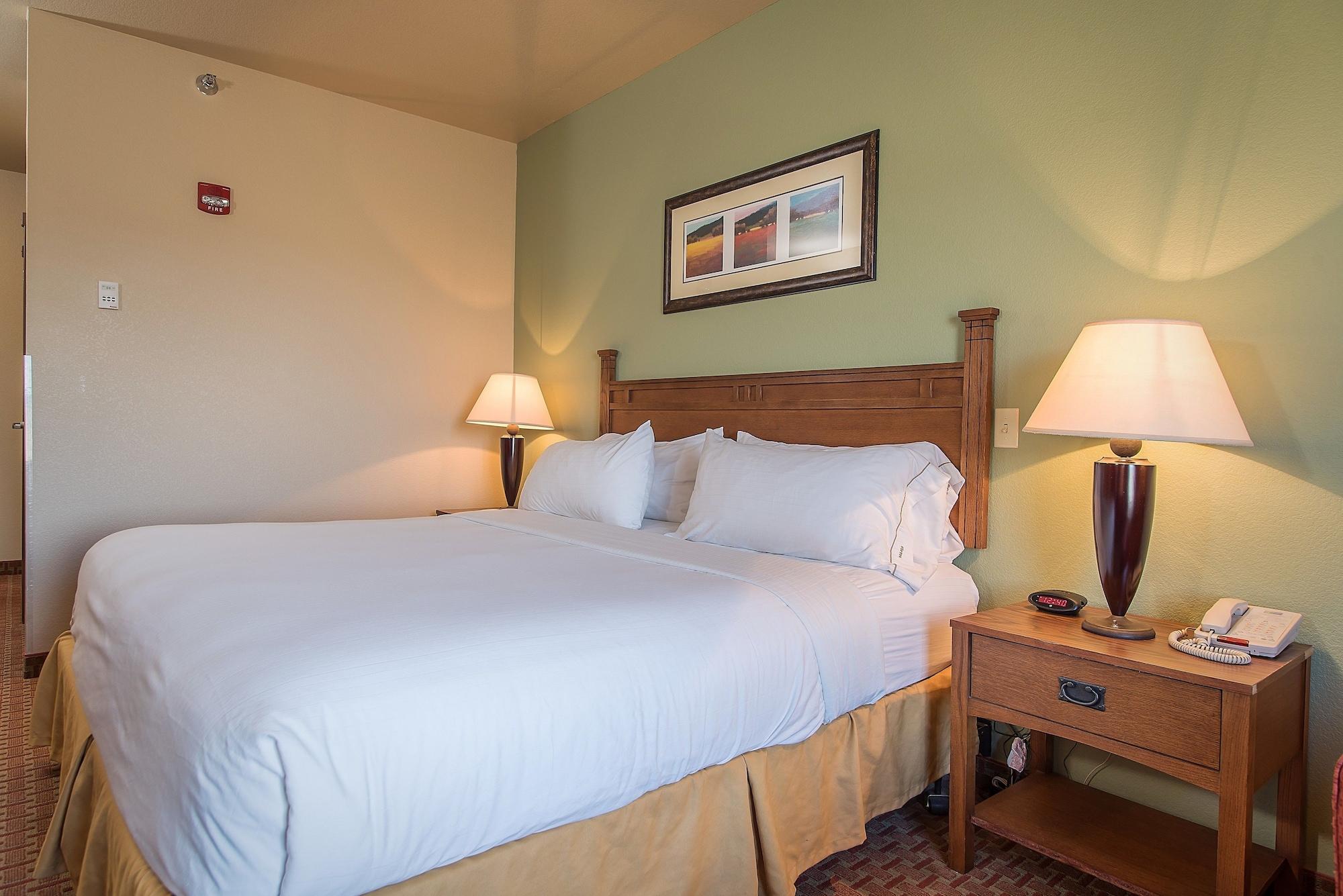 Baymont Inn & Suites By Wyndham Sturgis Bagian luar foto