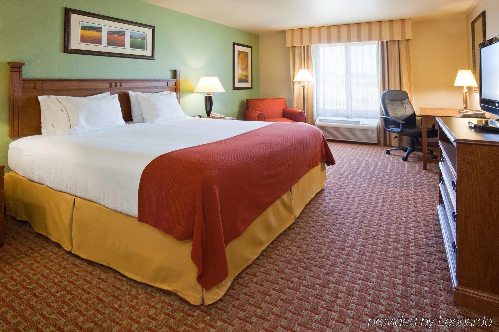Baymont Inn & Suites By Wyndham Sturgis Bagian luar foto