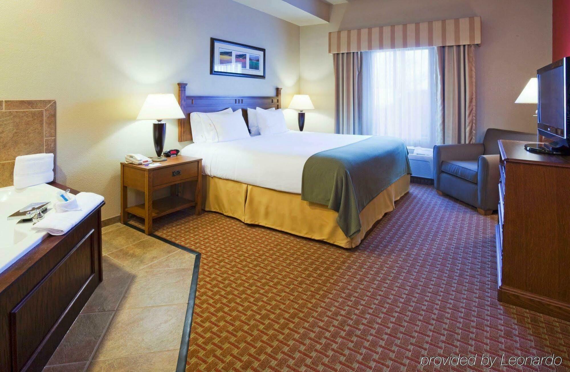 Baymont Inn & Suites By Wyndham Sturgis Bagian luar foto